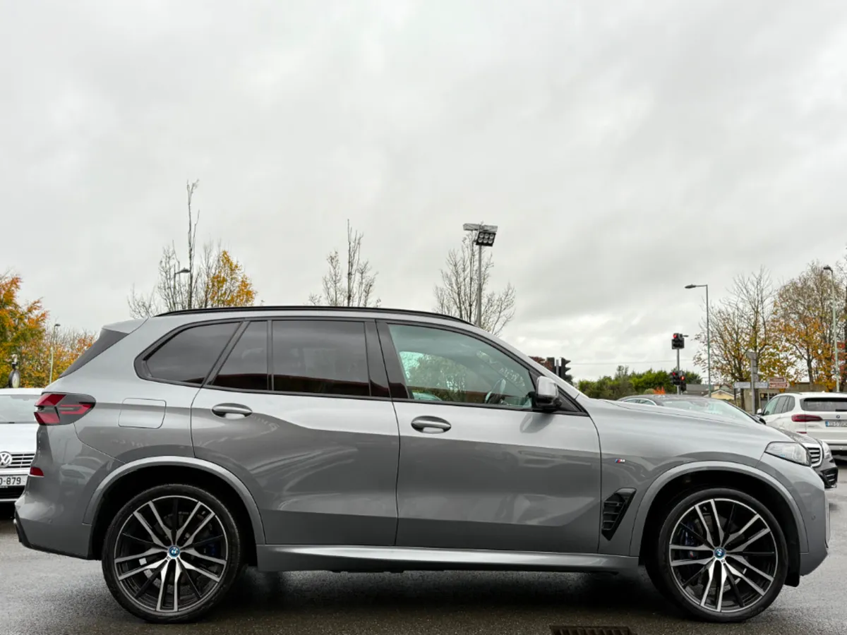 BMW X5 X5 M-SPORT 50E AUTO *NEW MODEL* - Image 4