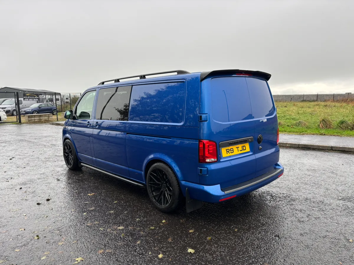 2022 Volkswagen Transporter crew cab - Image 4
