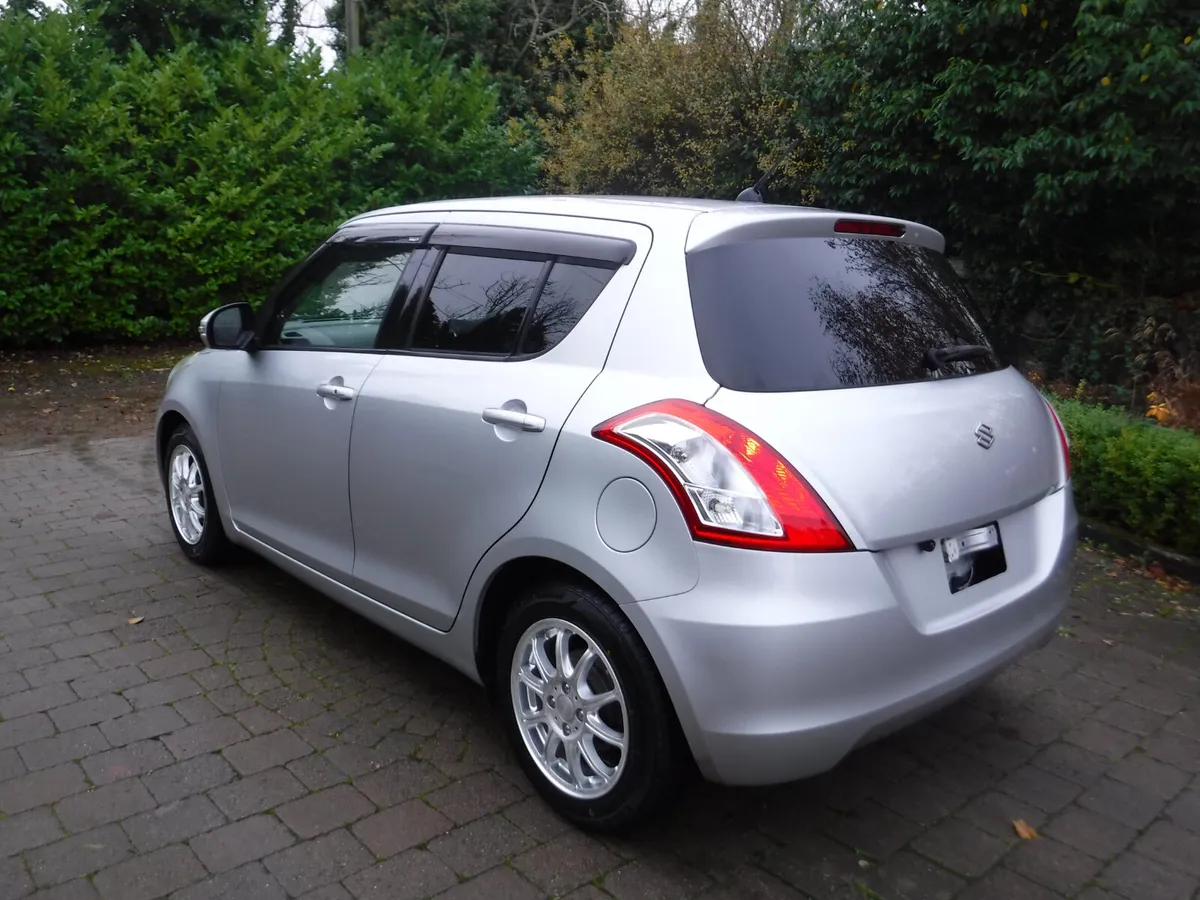 SUZUKI SWIFT 1.2 AUTO ANDROID+CARPLAY - Image 4