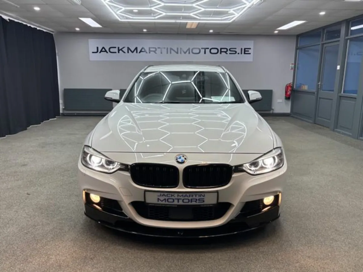 BMW 3-Series 320D Touring M Sport - Image 2