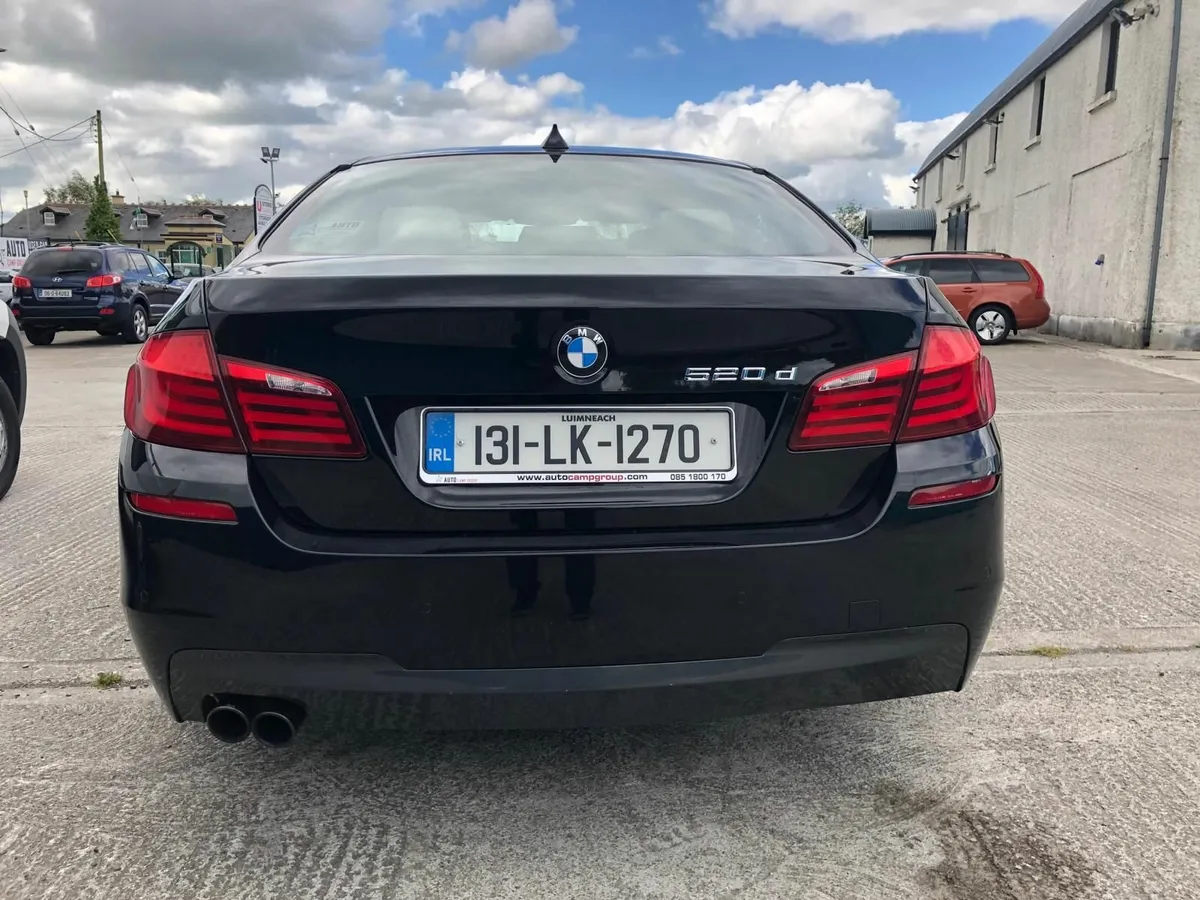 BMW 5-Series 2013 - Image 2