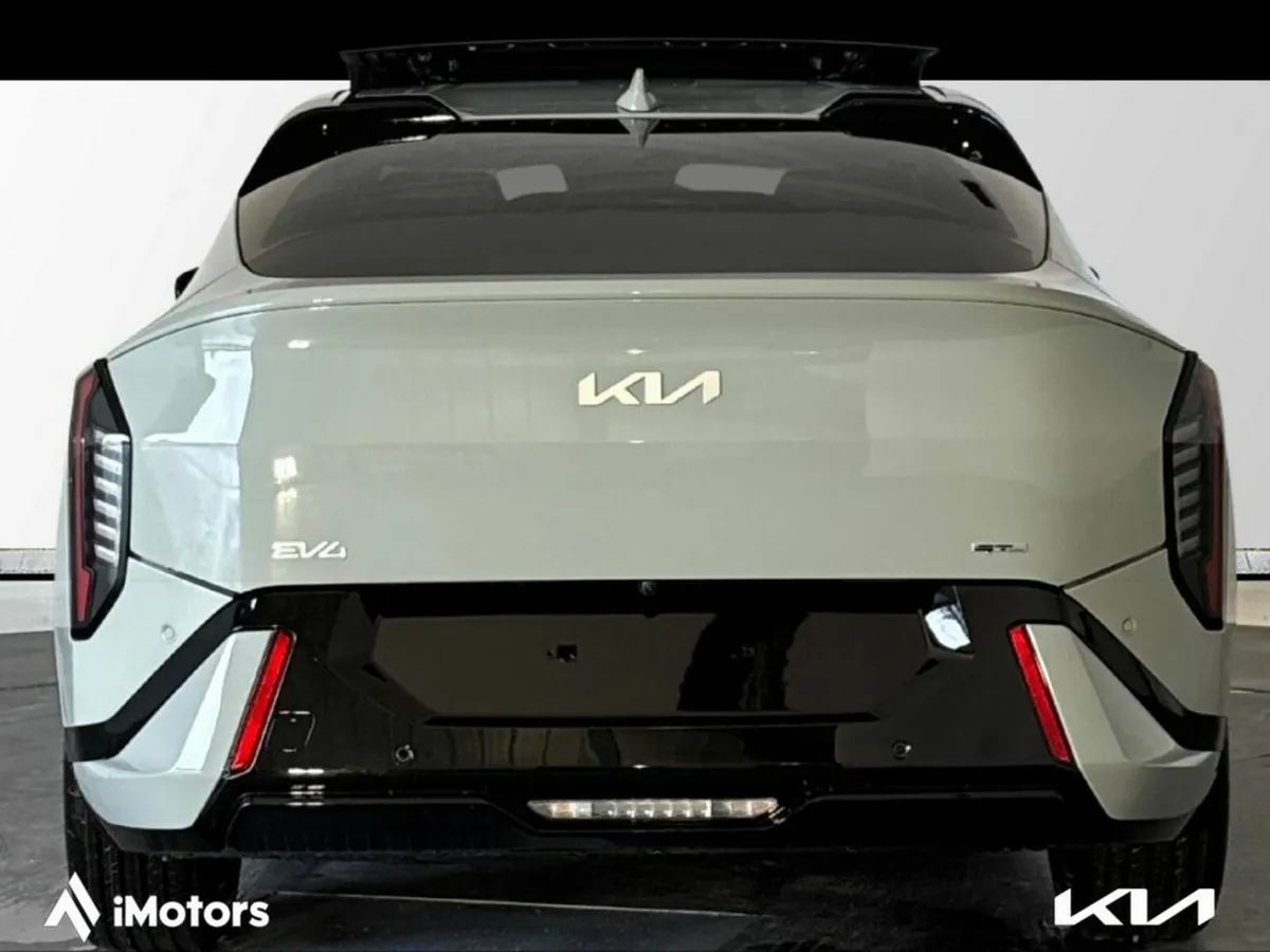 Kia EV4 GT-LINE FASTBACK - Image 4
