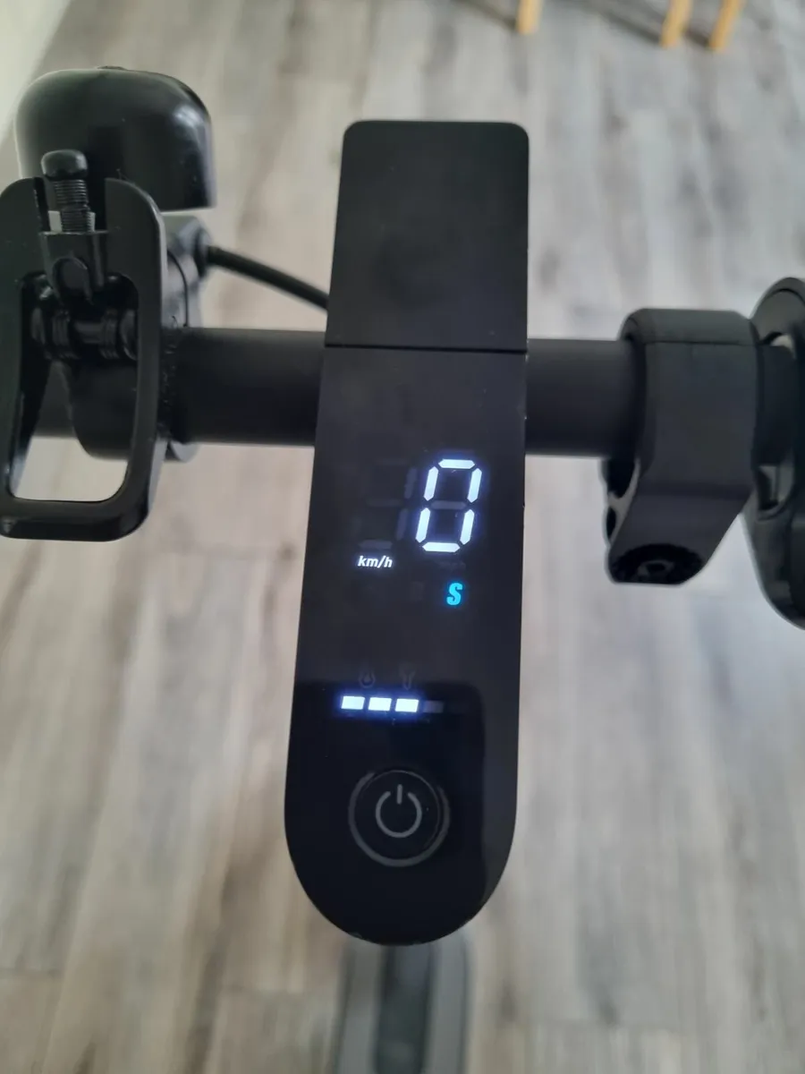 Electric scooter Xiaomi Mi Electric Scooter 1S - Image 2