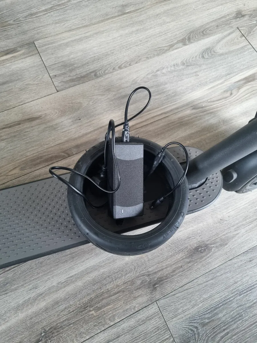 Electric scooter Xiaomi Mi Electric Scooter 1S - Image 3