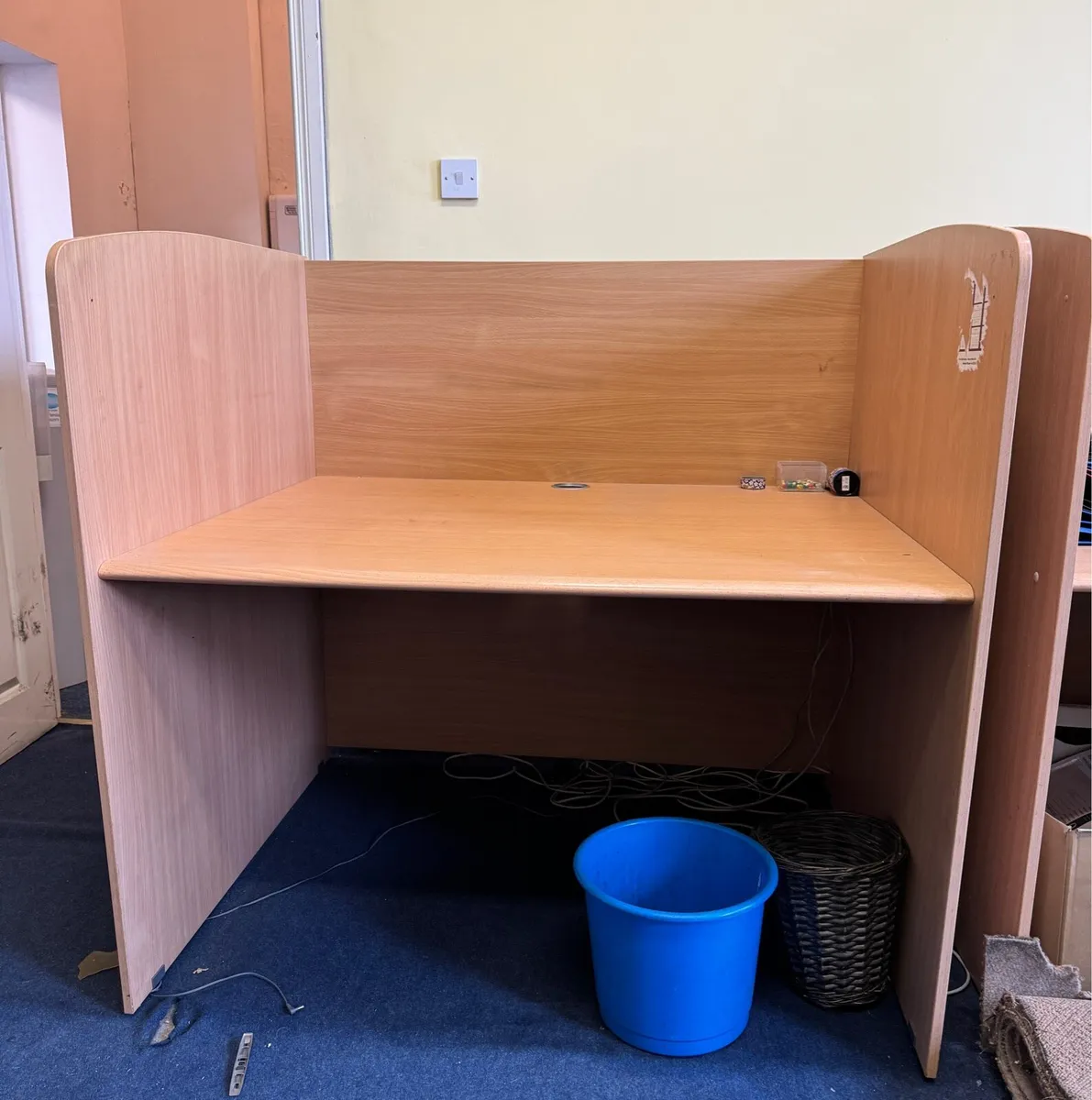 Call Centre desks - Image 1