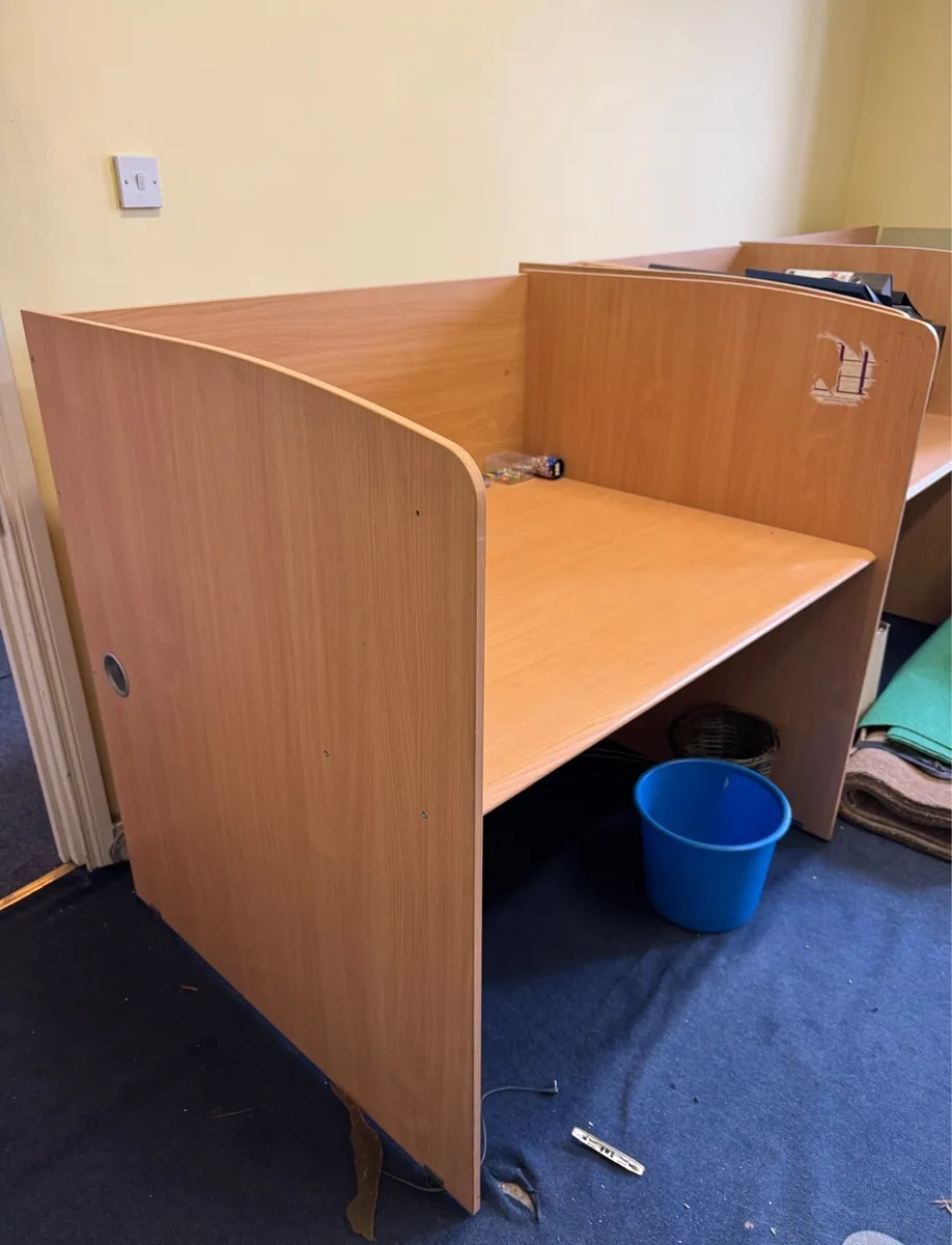Call Centre desks - Image 3