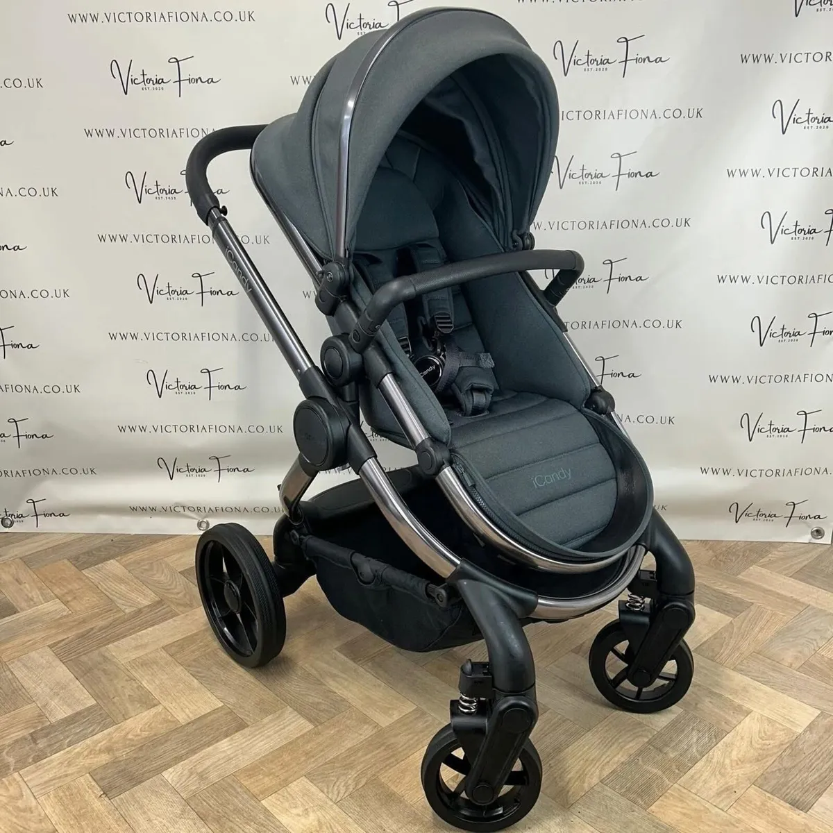 2025 ICandy peach 7 travel system - Image 3