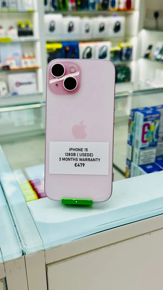 Iphone 15  (128GB) USED