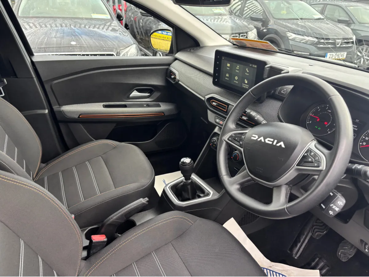 Dacia Sandero Stepway STEPWAY EXPRESSION TCE 90 NB - Image 4
