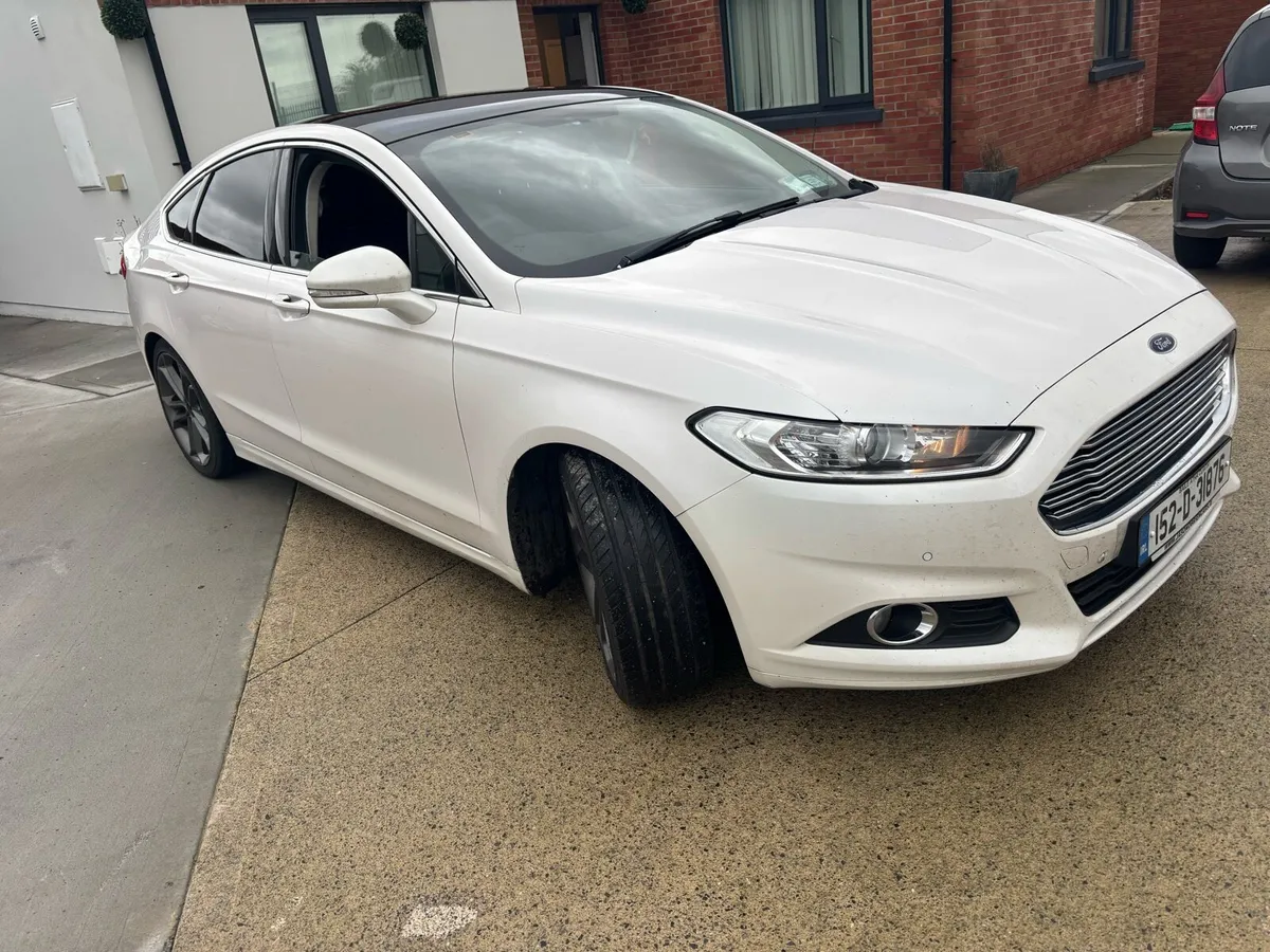 152 Ford Mondeo Z tech glass roof - Image 3