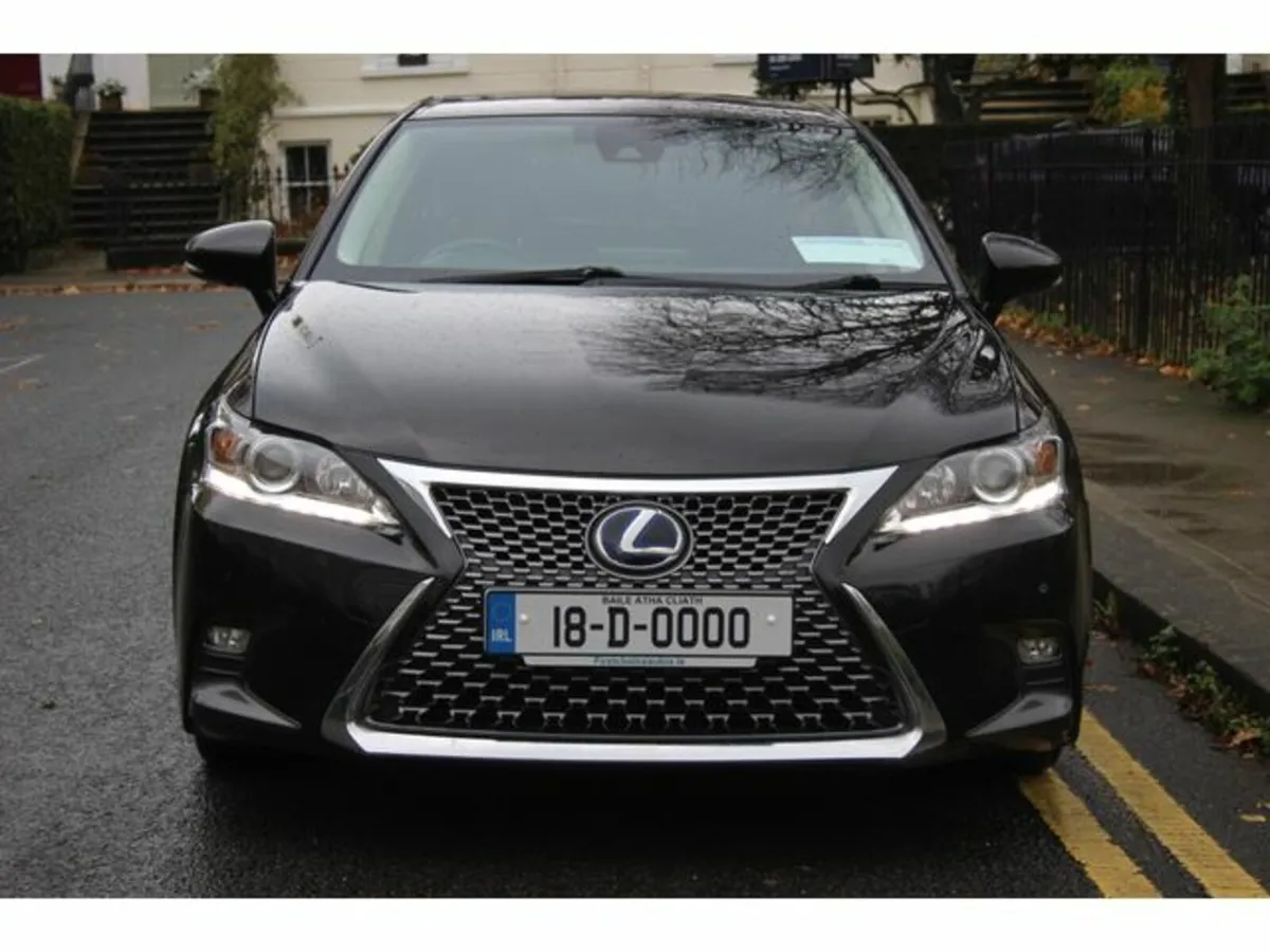 Lexus CT 200H LUXURY - Image 4