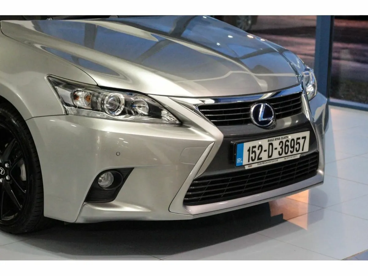 Lexus CT 1.8 Advance Plus CVT 136HP - Image 3