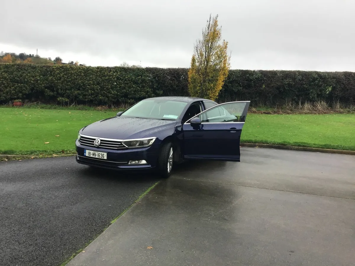 Volkswagen Passat 2018 - Image 3
