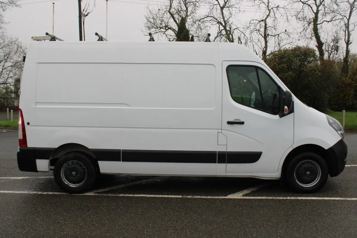 Opel Movano My21 L2h2 FWD 3.5t  .3 Diesel - Image 3