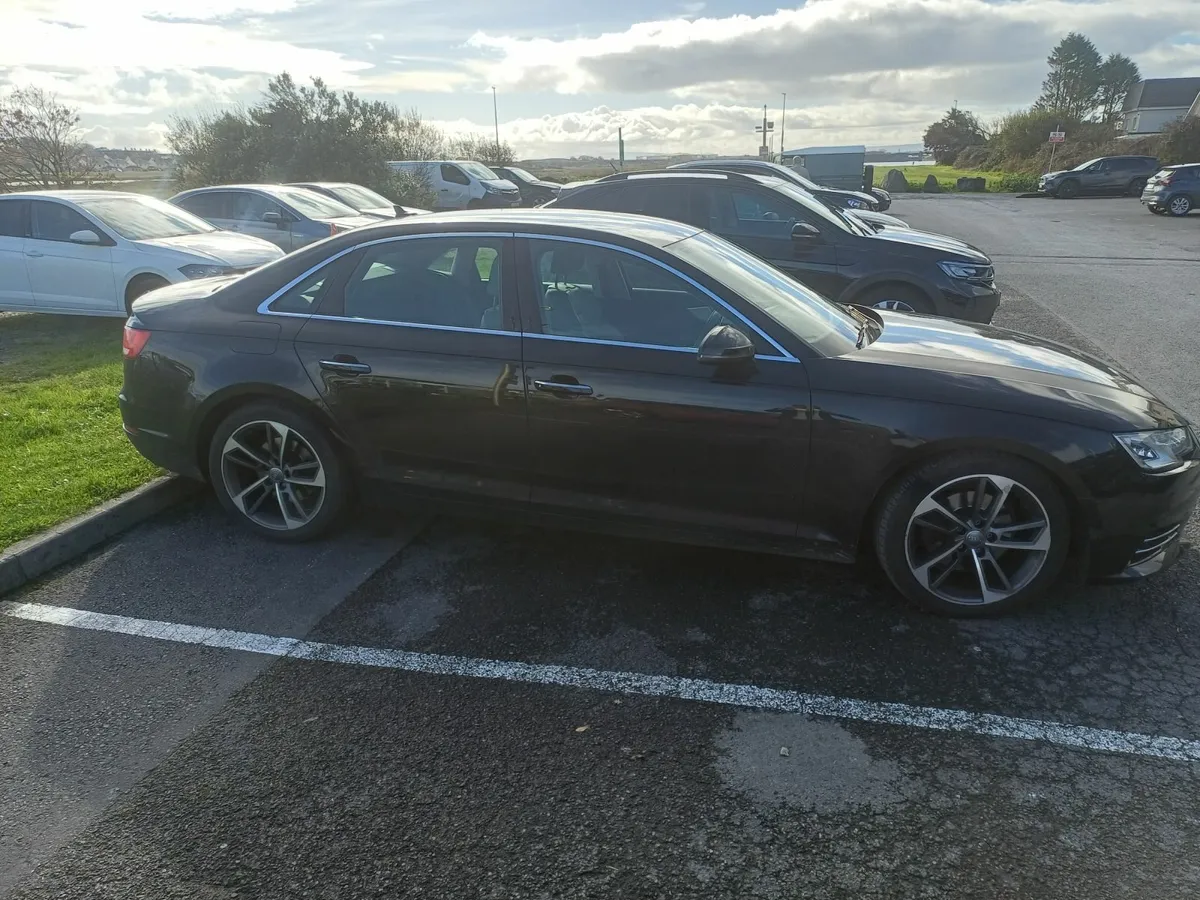 Audi A4 2018 - Image 2
