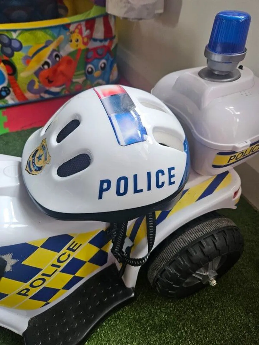 police bike - Image 2