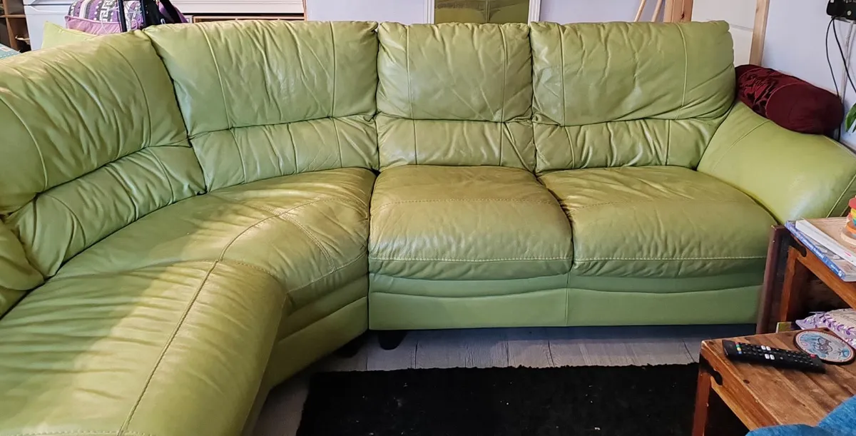 L shaped Couch - Image 1