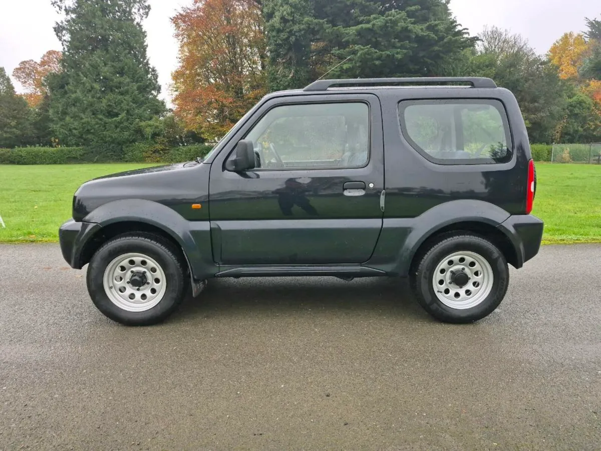 SUZUKI JIMNY 4x4**ONLY 44,000mls - Image 4