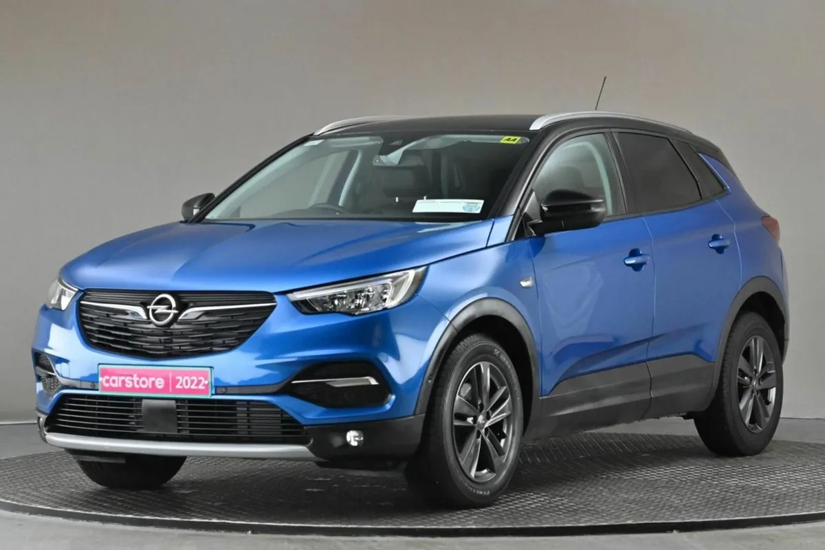 Opel Grandland X 1.2 SRI 130BHP PET 6SPD BITONE RO - Image 3