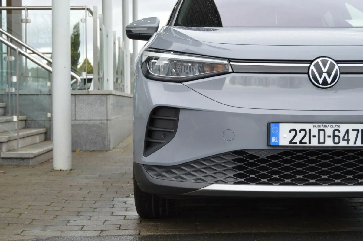 Volkswagen ID.4 LIFE 77kWh 204HP - Image 4