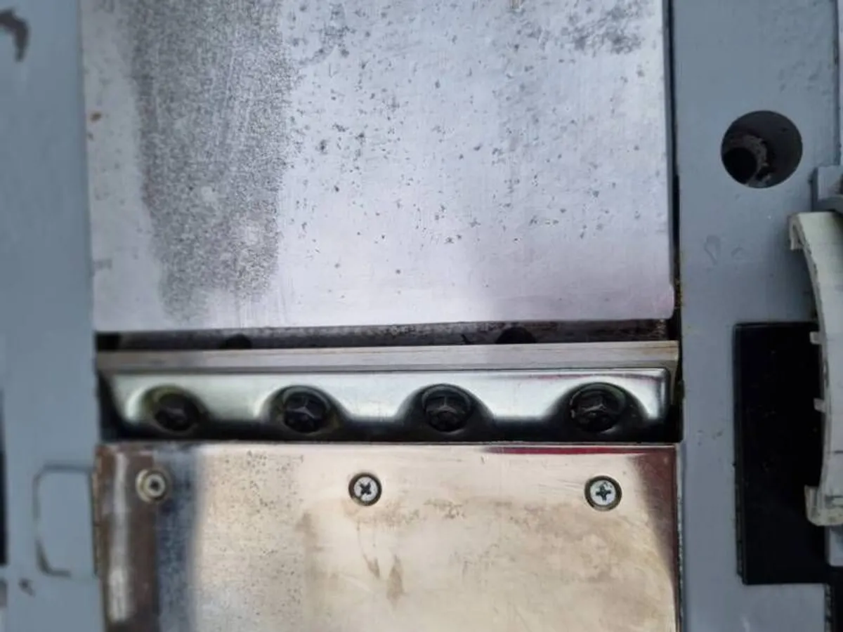 Bench Top Planer - Image 2