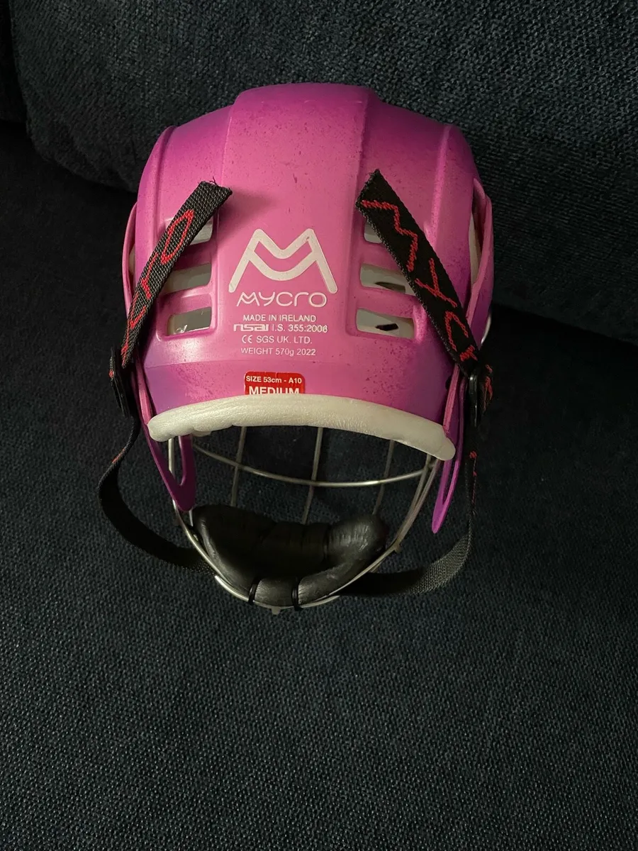 Hurling helmet - Image 2