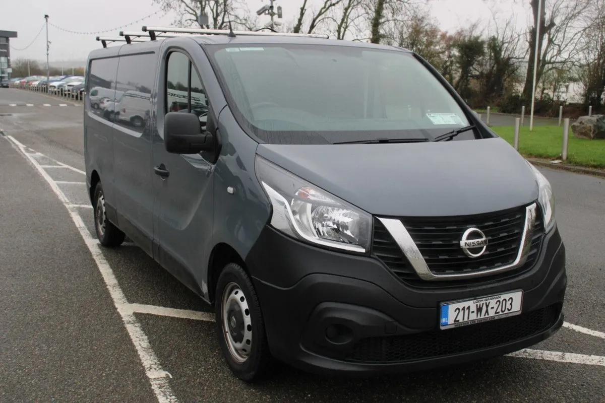 Nissan NV300 LWB 120XE My20 4DR - Image 1