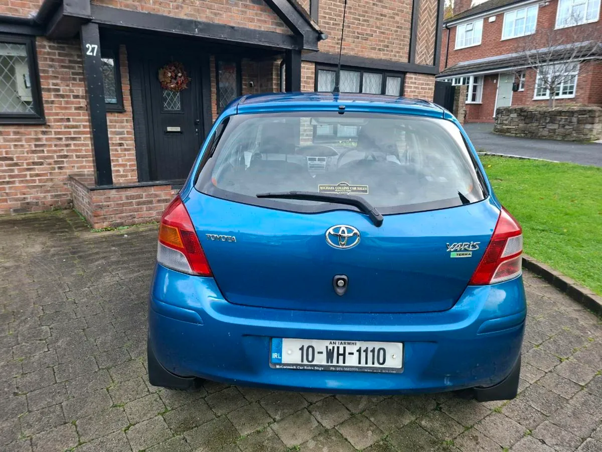 TOYOTA YARIS 1.0 LITRE 2010 VERY CLEAN CAR - Image 4