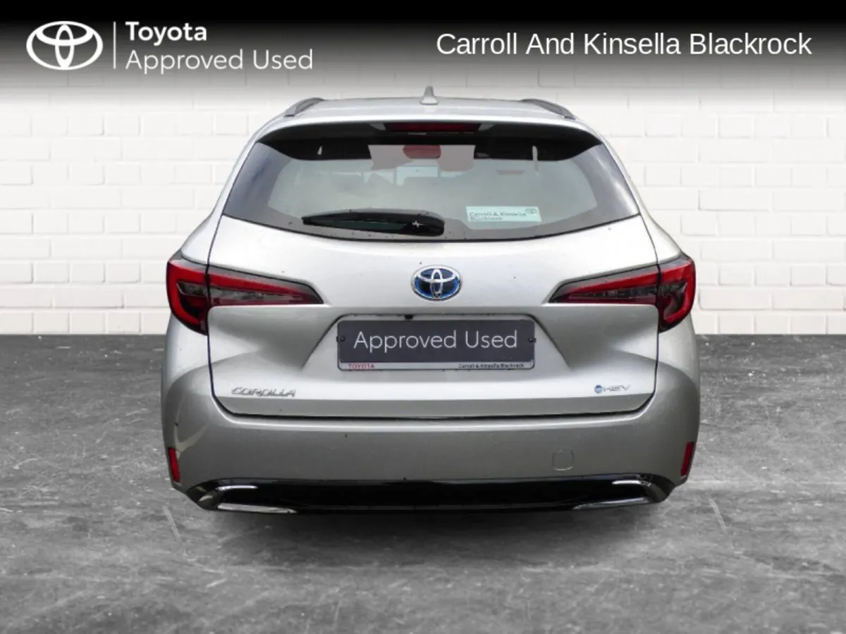 Toyota Corolla Touring Sport Luna - Image 4