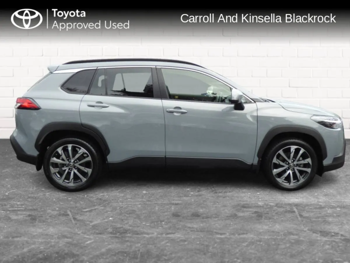Toyota Corolla Cross Hybrid Sport - Image 3