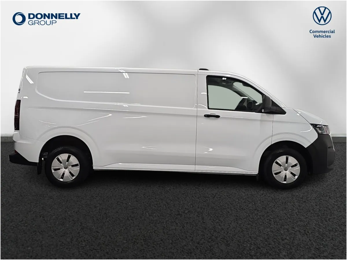 Volkswagen Transporter T32 Lwb Diesel Commerce Plu - Image 4