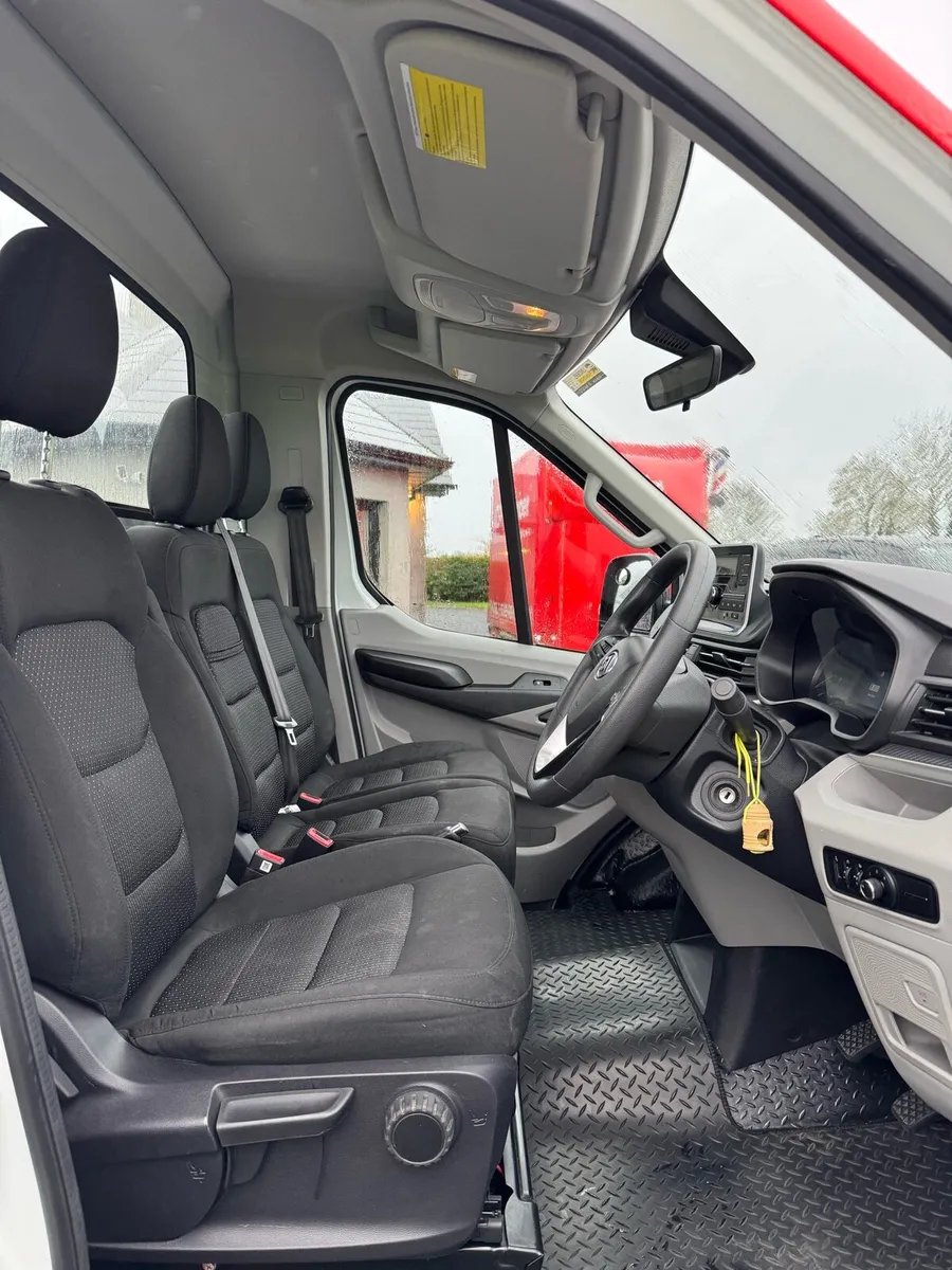 Maxus Deliver 9 Cab and Chassis - Image 1