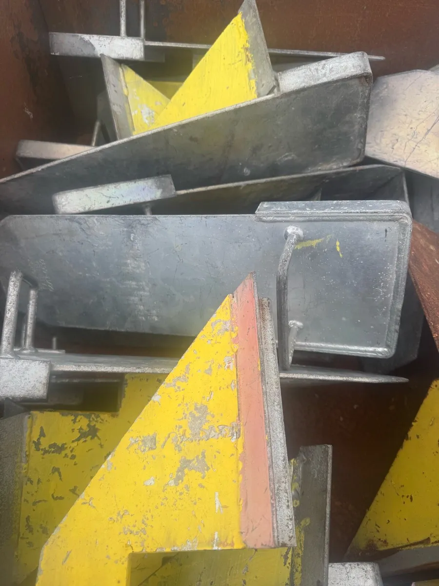 Strong boy - Image 2