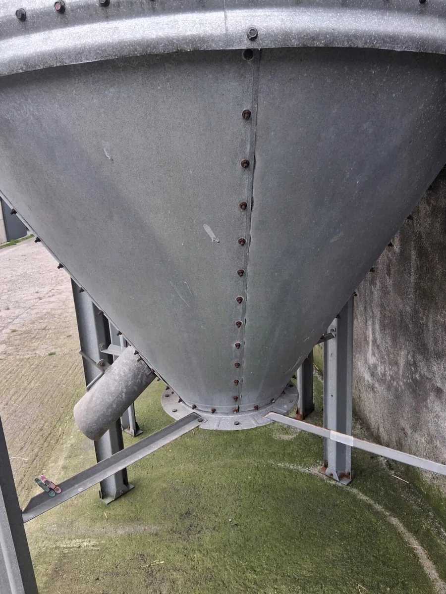 Meal silo - Image 3