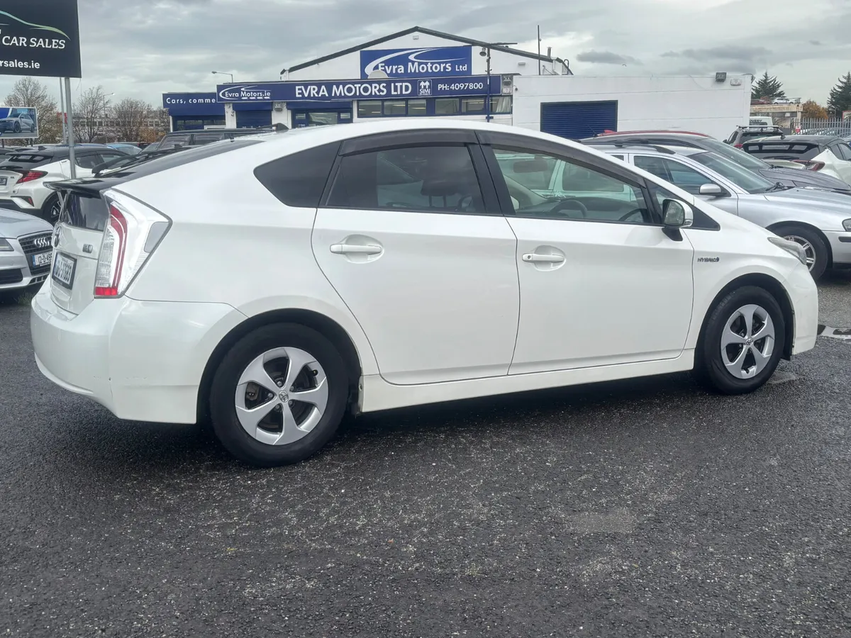 2013 Toyota Prius 1.8 Hybrid Nct 12/26 - Image 4