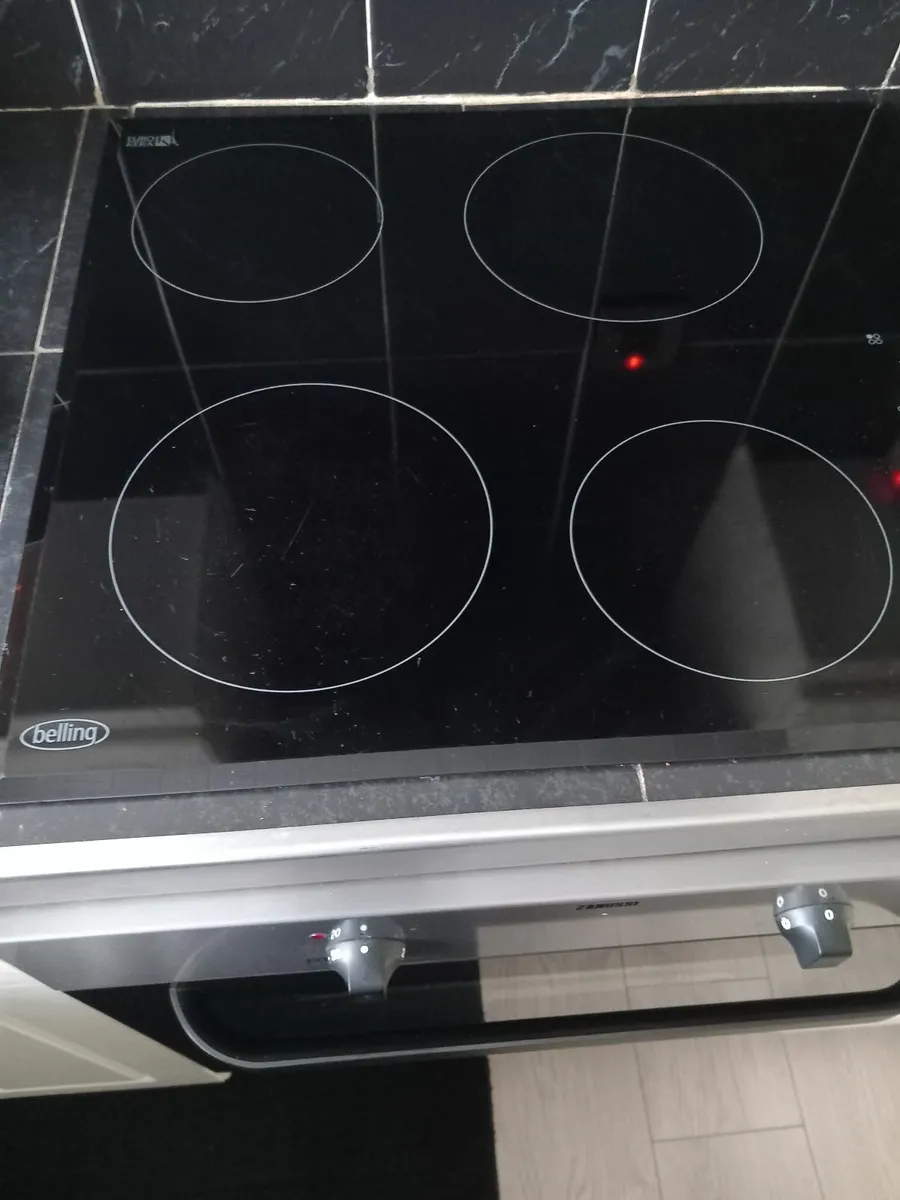 Electric  hob/oven - Image 1