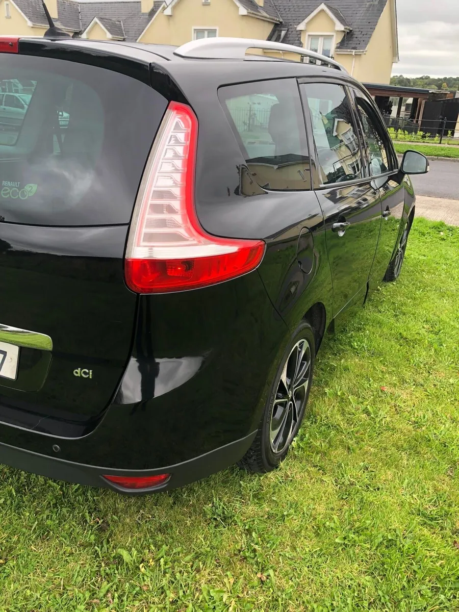 Renault grand scinic - Image 4