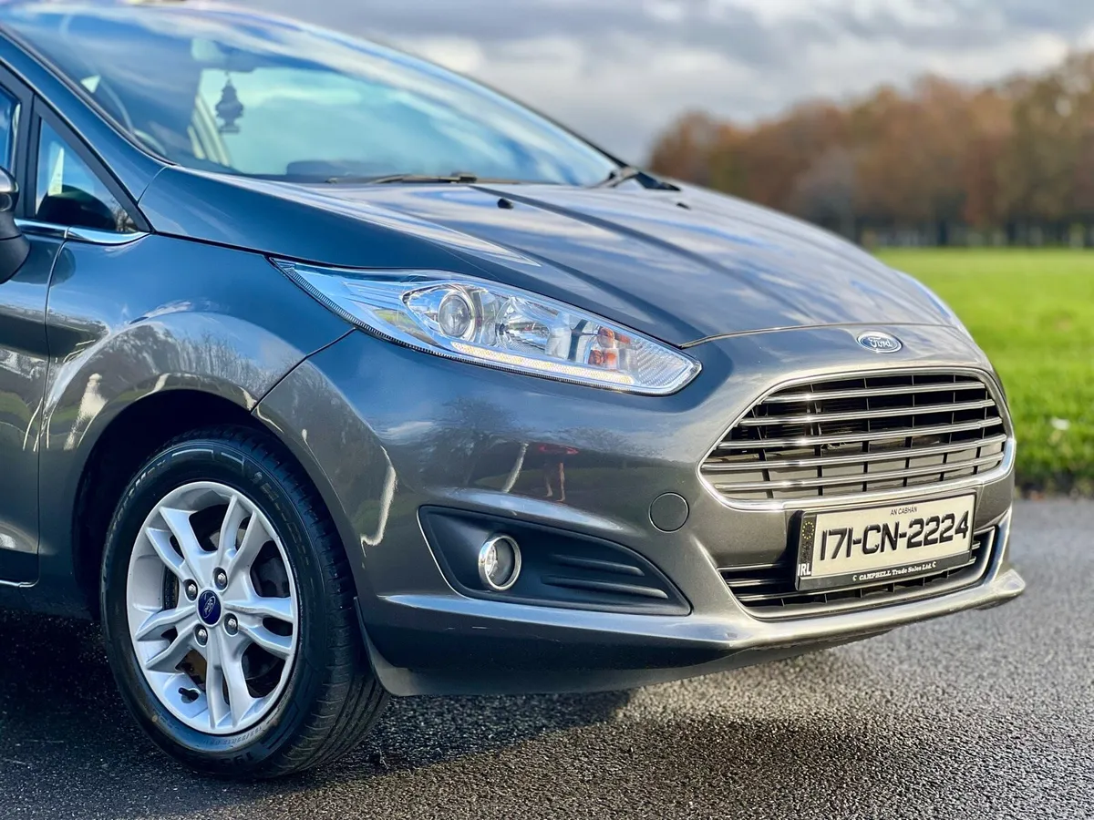 2017 Ford Fiesta 1.2 ZETEC - Image 3