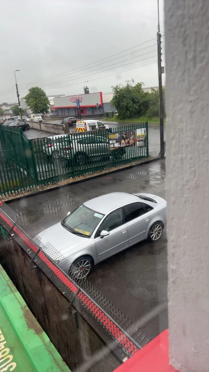 SEAT Exeo 2010 - Image 3