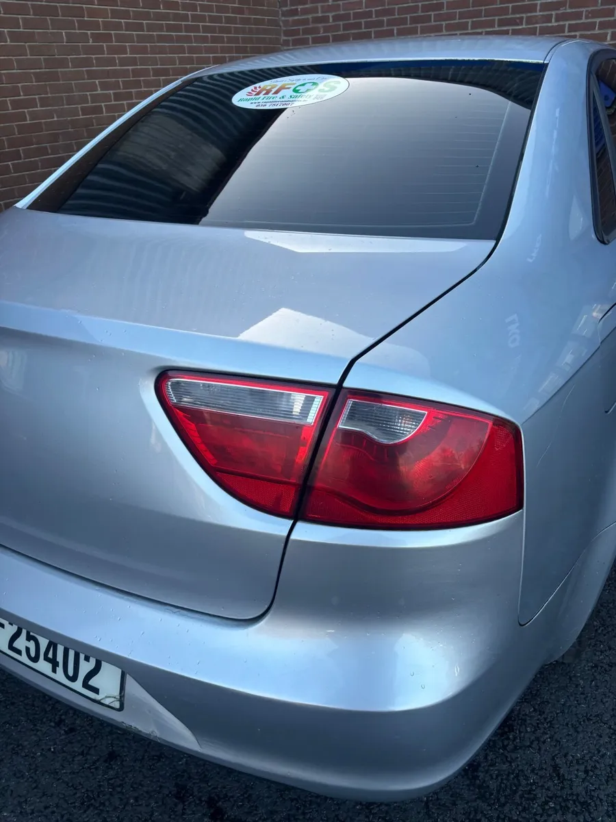 SEAT Exeo 2010 - Image 4