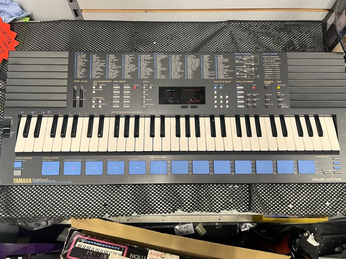 Yamaha PSS-680 Synth - Image 2