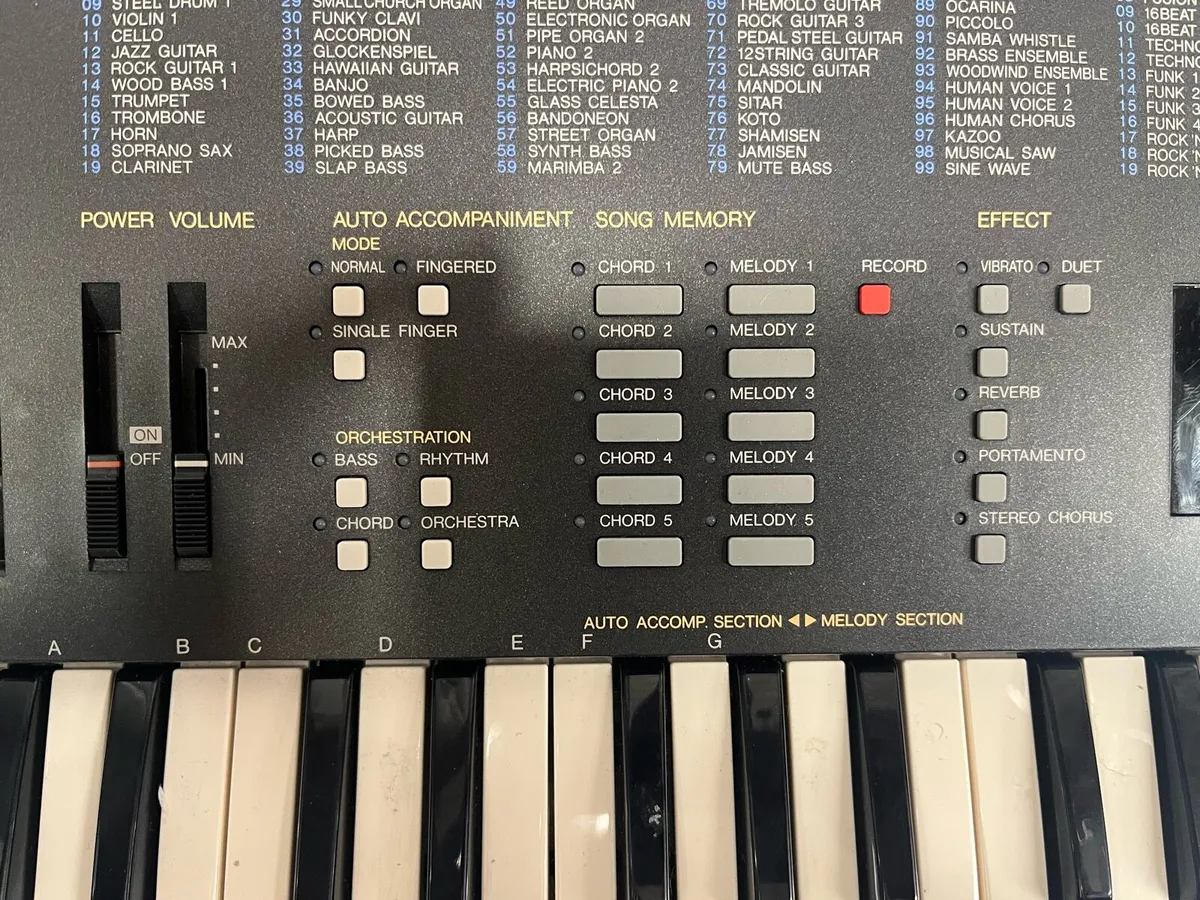 Yamaha PSS-680 Synth - Image 4
