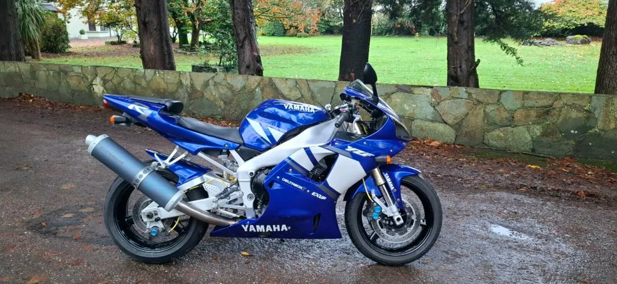 02 Yamaha YZF - R1 (last of the carb model) - Image 3
