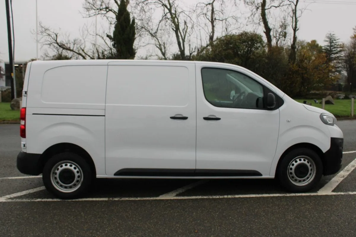 Peugeot Expert Premium L1 B-hdi 2.0 Diesel - Image 3