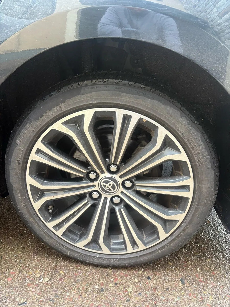2021 Toyota Corolla 17 alloy spare wheel plus tyre - Image 1