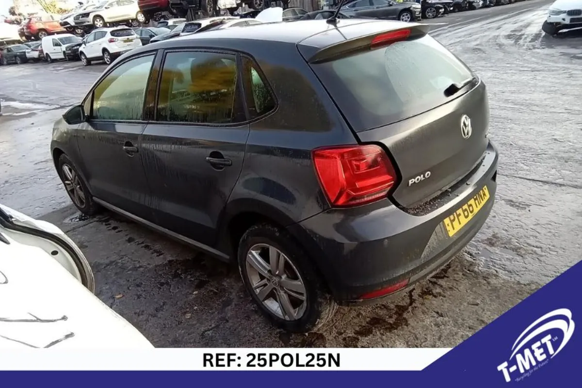2016 VOLKSWAGEN POLO BREAKING FOR PARTS - Image 2