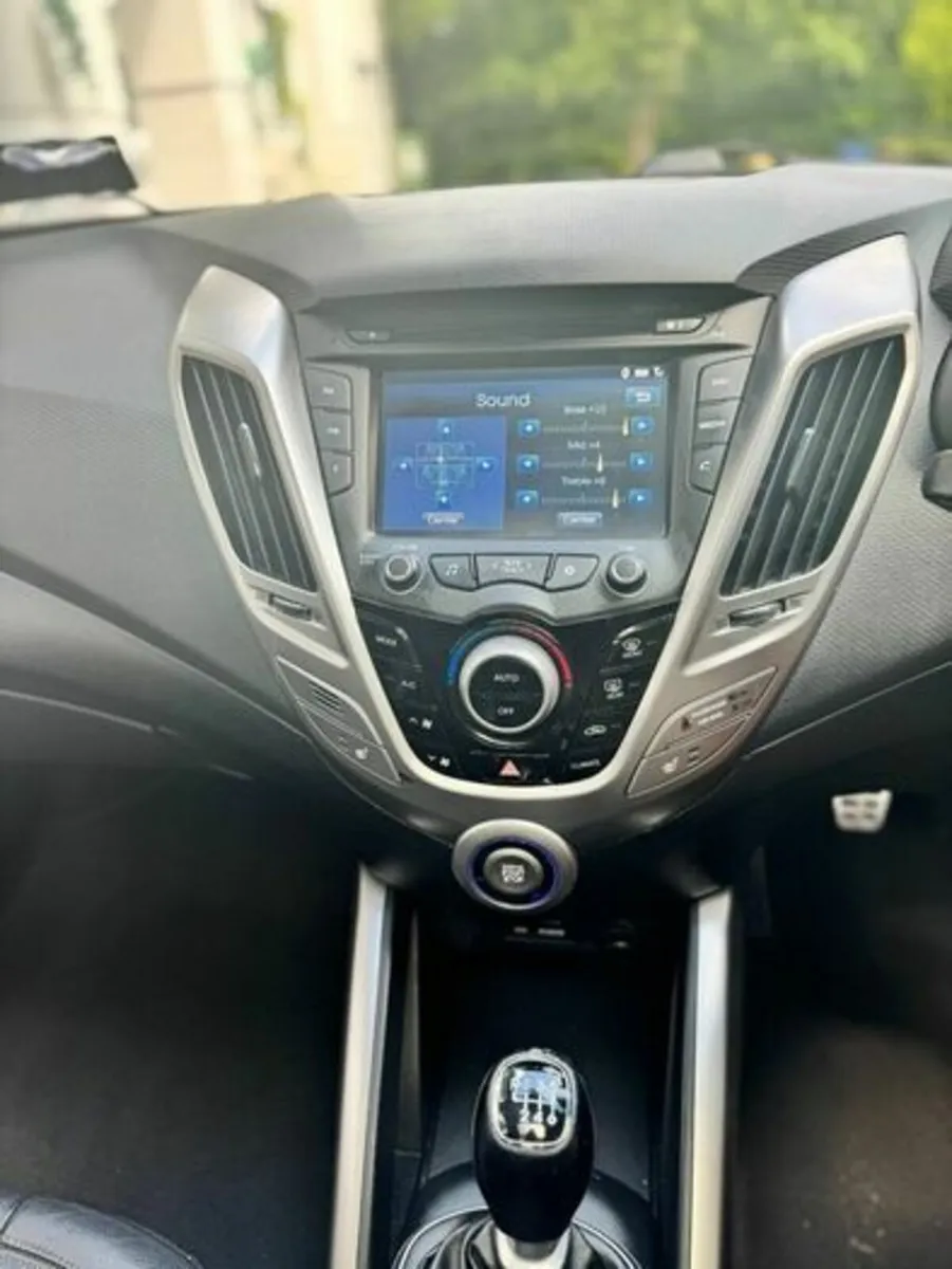 Hyundai Veloster 2013 - Image 3