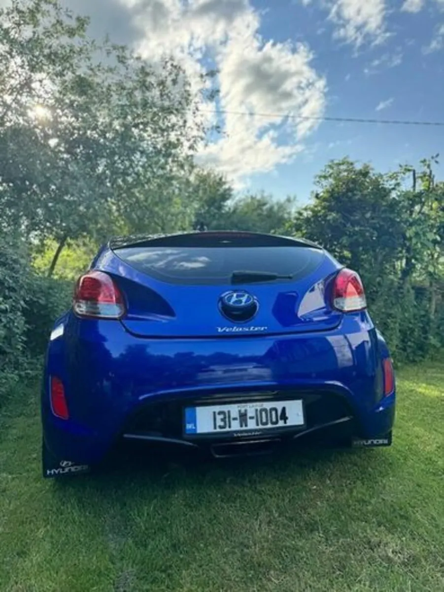 Hyundai Veloster 2013 - Image 4