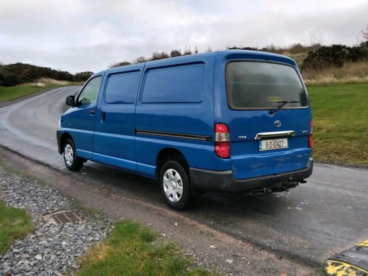 Low mileage 2011 hiace van test 23/06/26 - Image 3