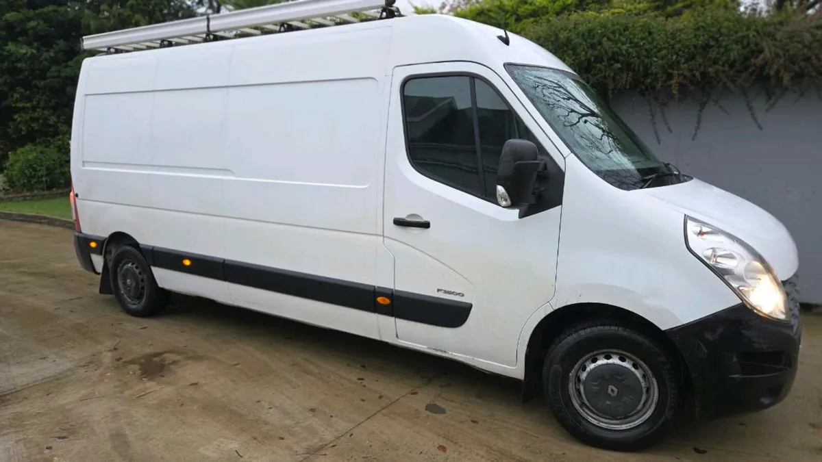 Renault Master Lwb - Image 1